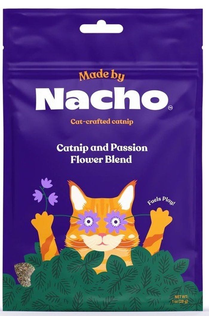 Made-by-nacho-catnip-passion-flower-blend.jpg