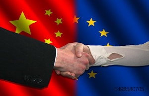 handshake-with-Chinese-flag