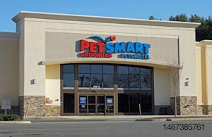 Petsmart-storefront
