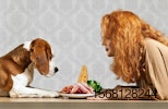 woman-dog-same-plate-food