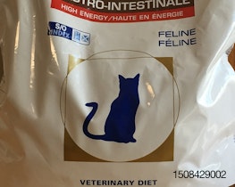 therapeutic-cat-food-label
