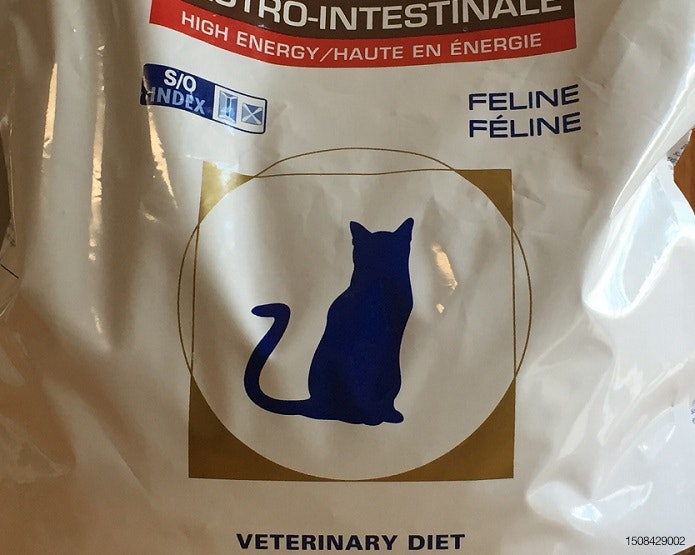 therapeutic-cat-food-label