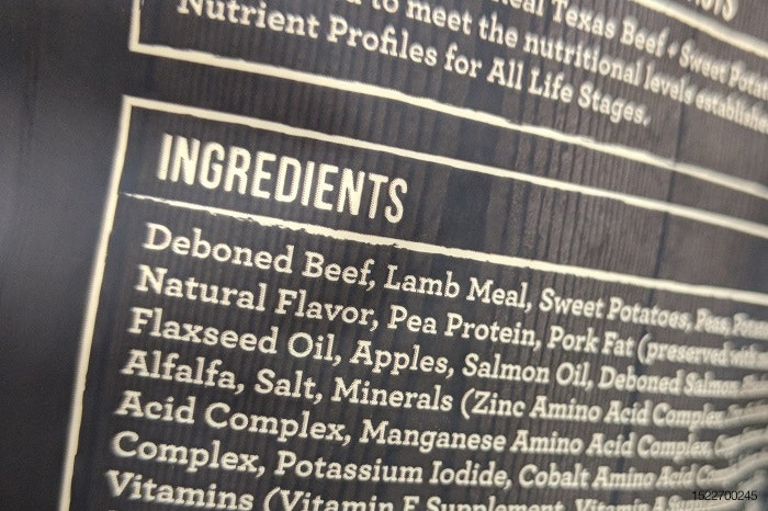 Cat-food-ingredients-label