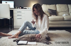 woman-cat-cell-phone-computer-social-media.jpg
