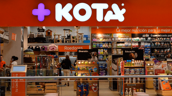 Mexican pet food retailer +Kota files for bankruptcy