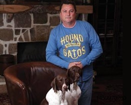 Hounds-with-founder-indoor-1309PEThounds